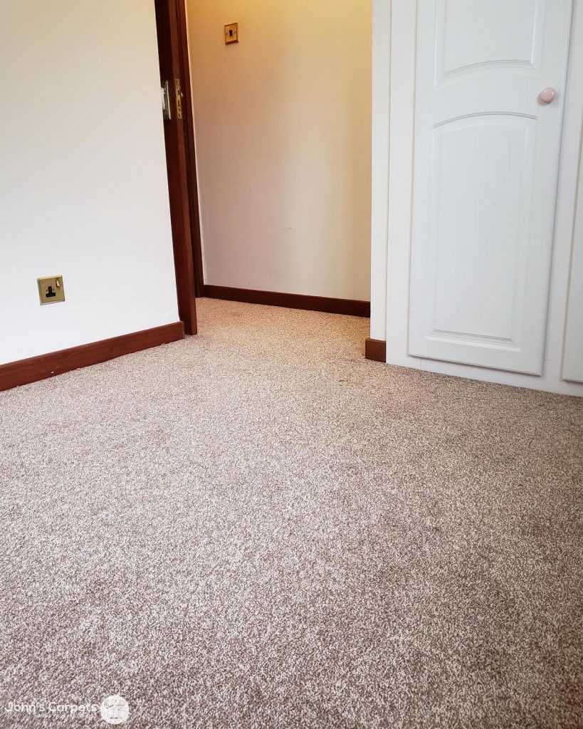 Johns Carpets - Heavy Domestic Carpet Fitting - Willesborough Kent